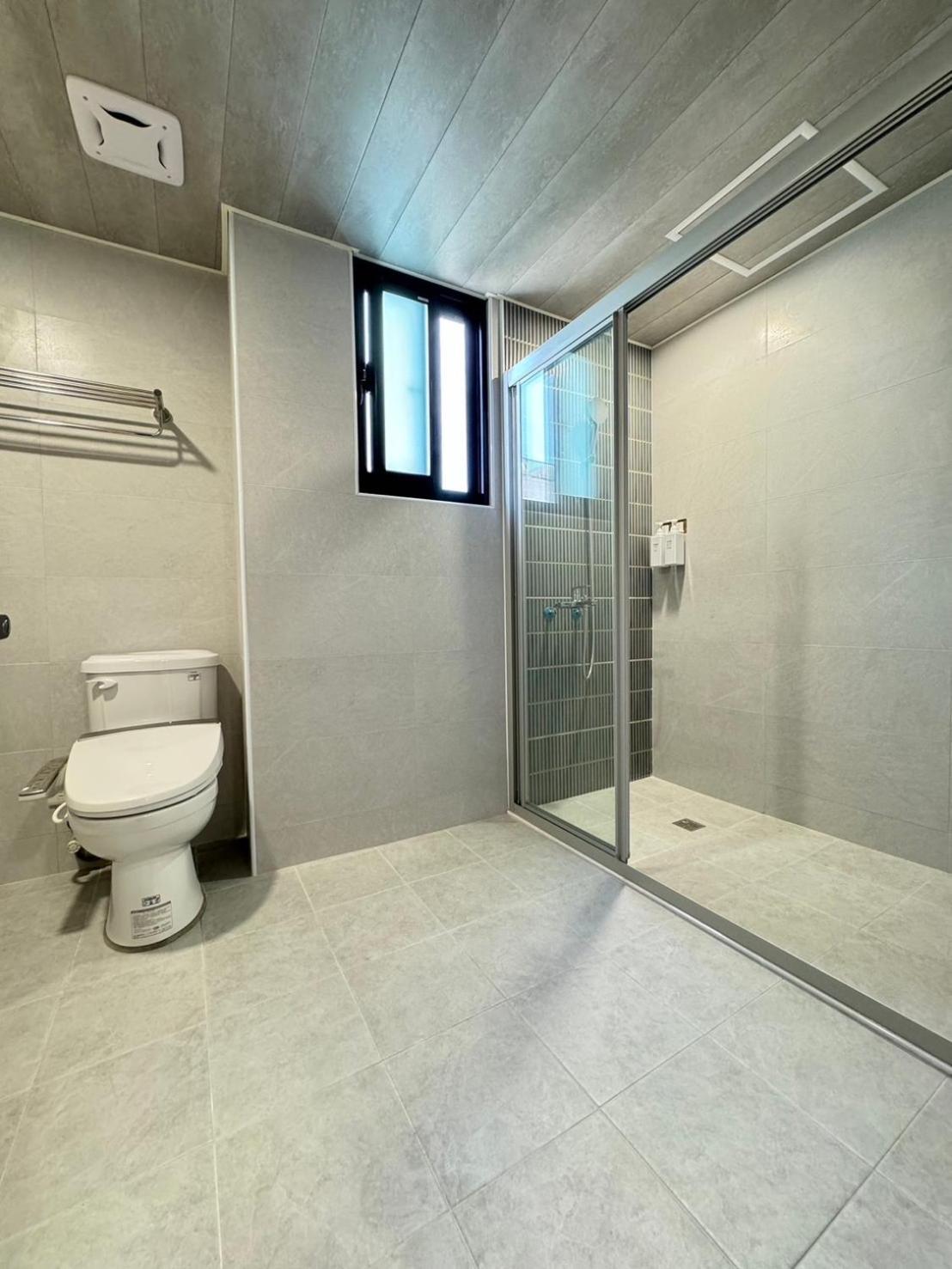 Yoshi Hotel - Tainan Sinmei Branch ภายนอก รูปภาพ
