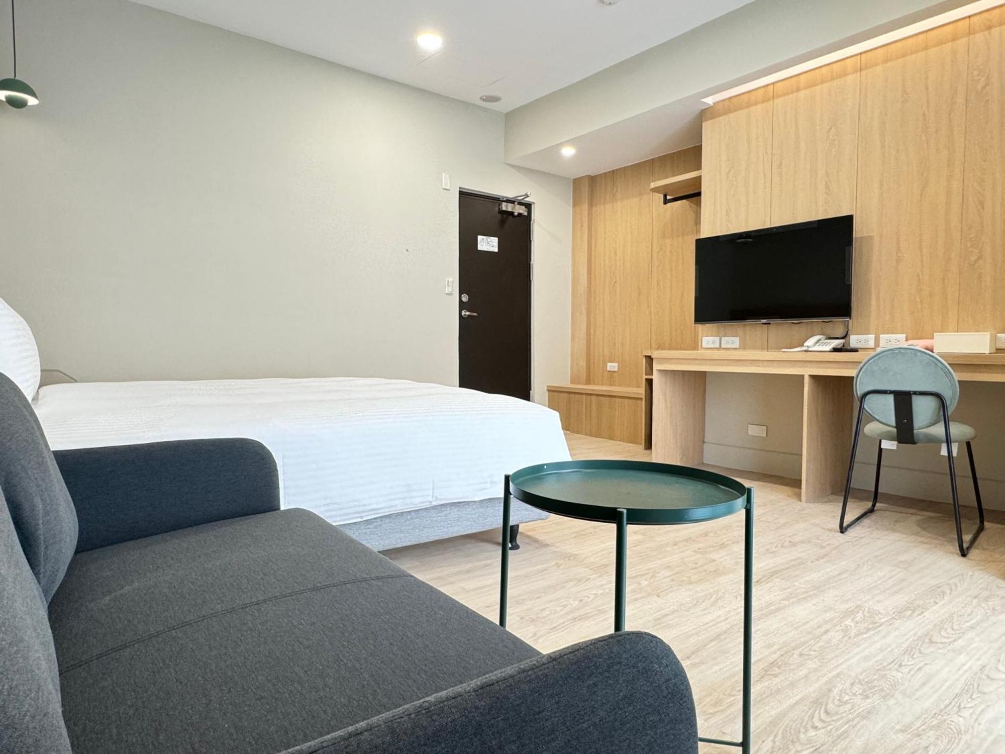 Yoshi Hotel - Tainan Sinmei Branch ภายนอก รูปภาพ